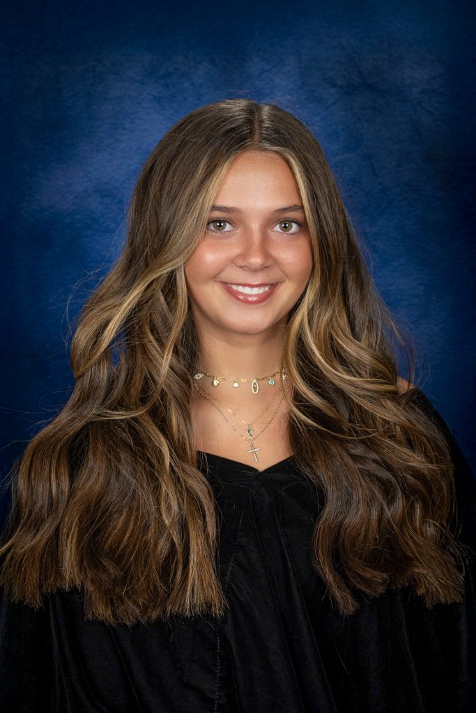 Honor Graduate Sophia Edwards