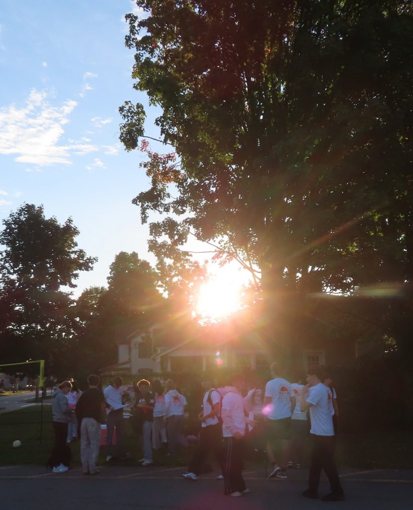 A photo of the sun rising over the Class of 2027 Senior Sunrise breakfast